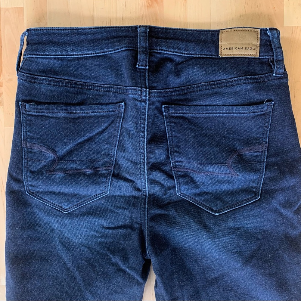 American Eagle Super High Rise Jegging Short Size 2 - Picture 2 of 6
